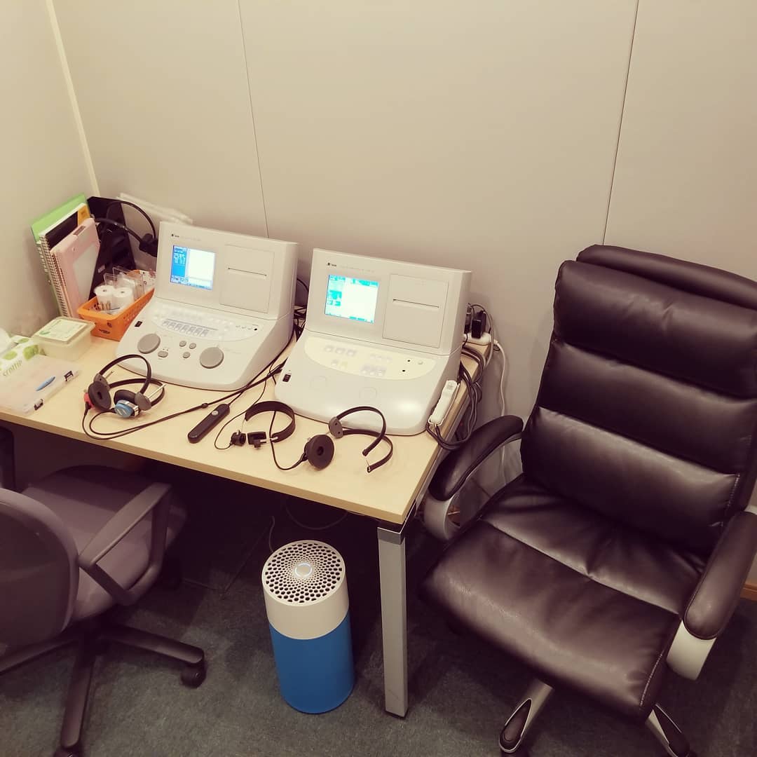 防音設備を完備した聴力検査室。